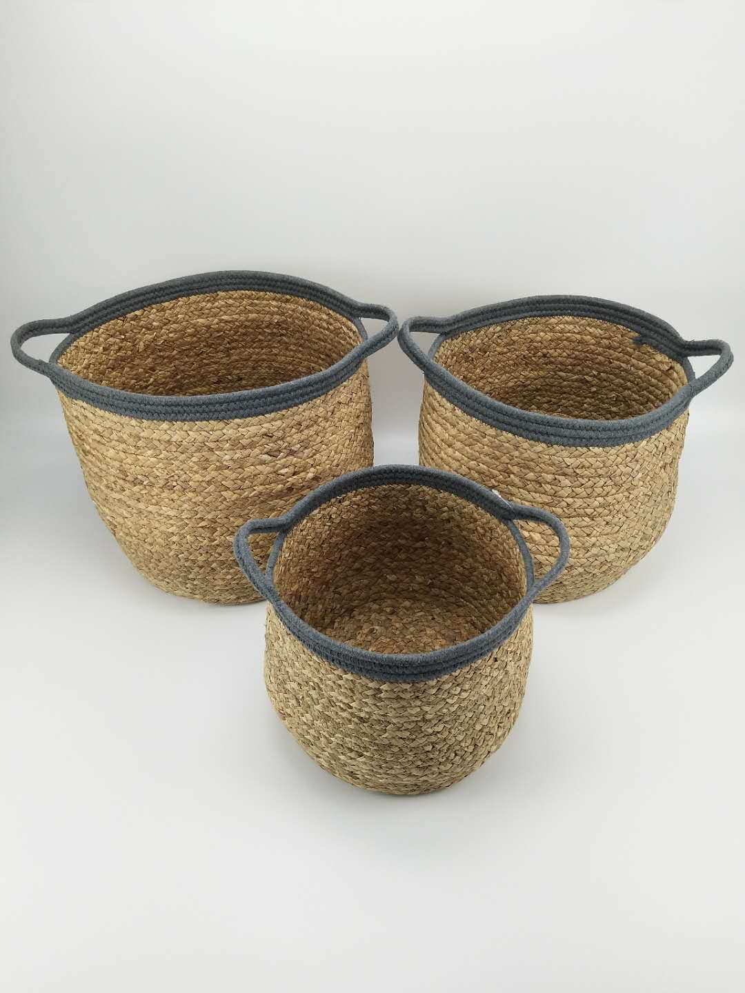 straw storage