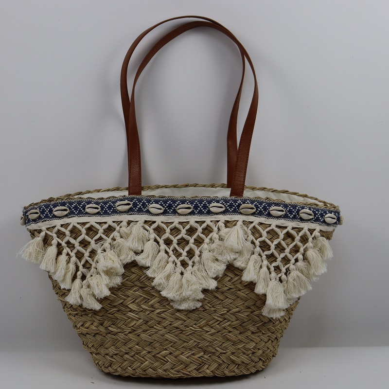 straw bags