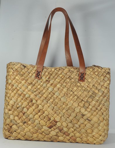 straw bags