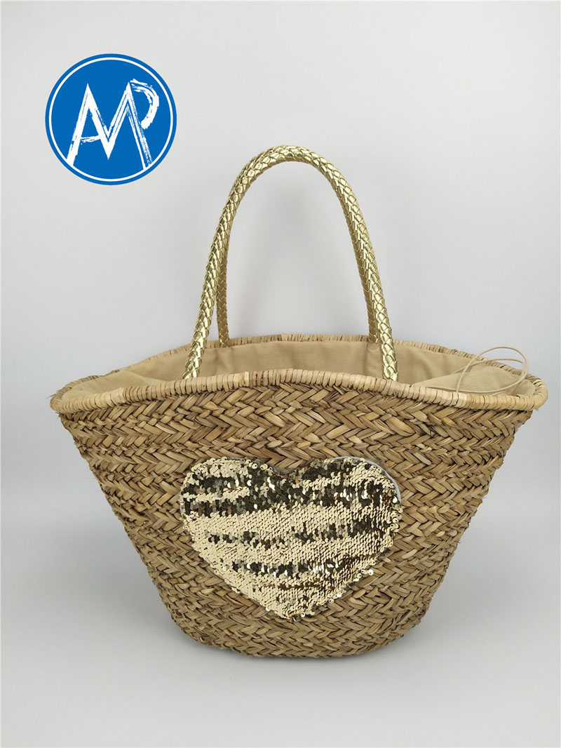 straw bags