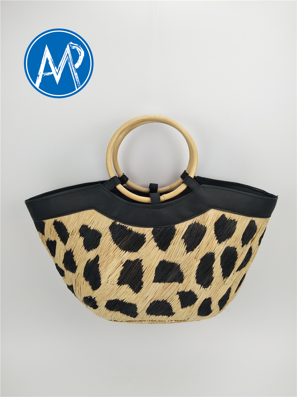 wheat woven bag with raffia embroidery