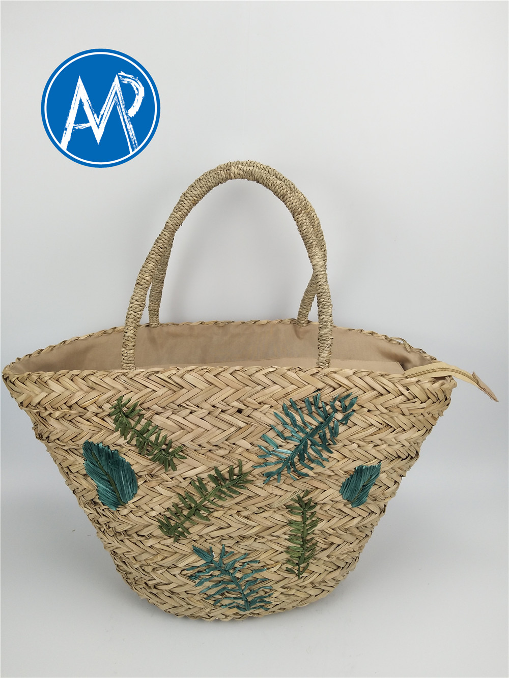 straw bags