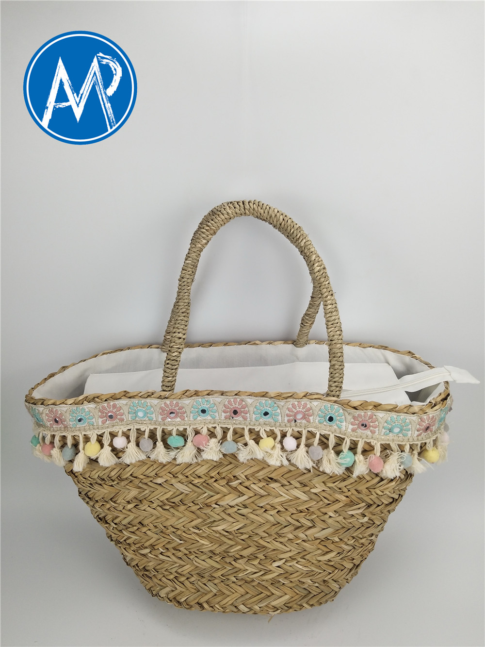 straw bags