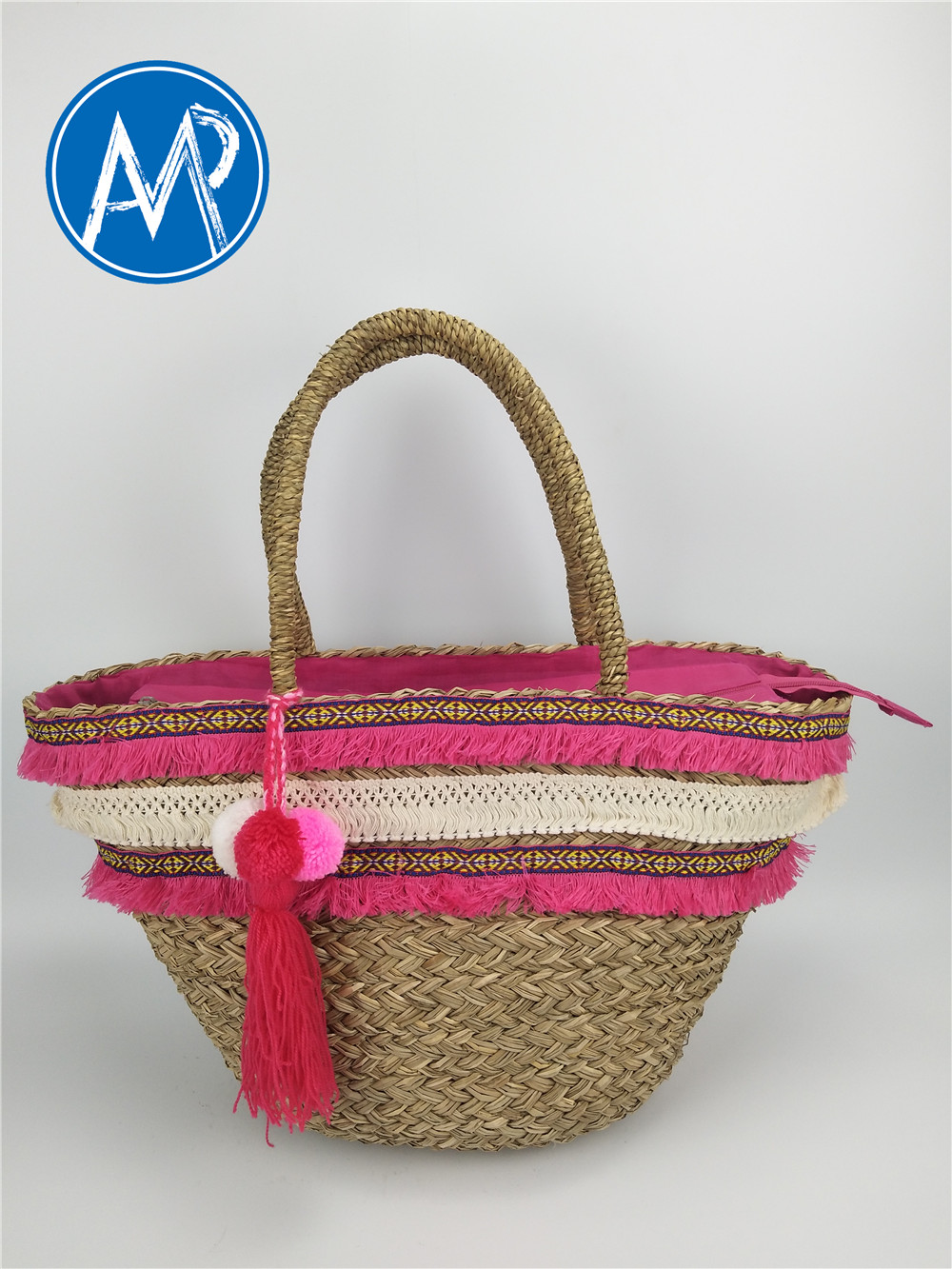 straw bags