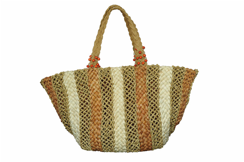 straw bags