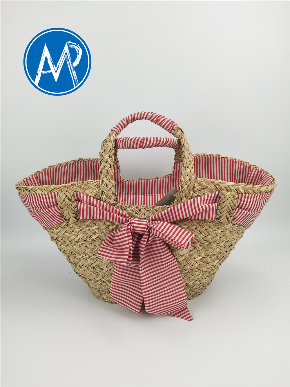 straw bags