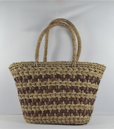 straw bags