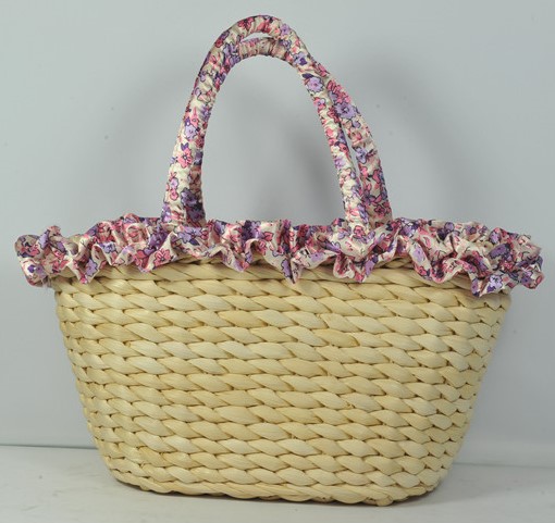 straw bags