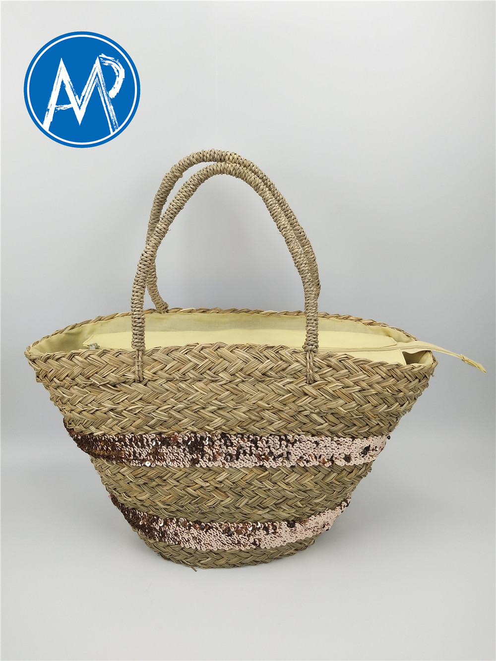 straw bags